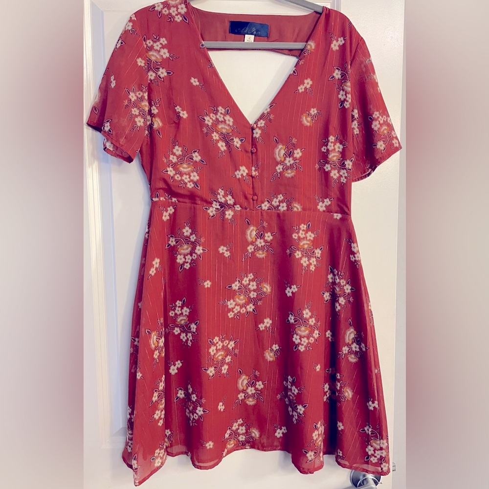 Cute lightweight spring dress!